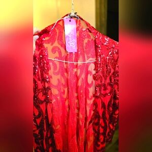 Elegant Red Lace Robe